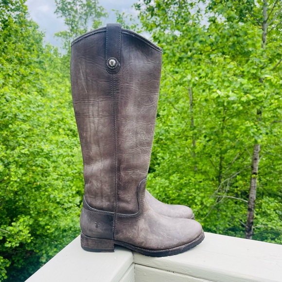 LIKE NEW FRYE Melissa Double Button Lug Distressed Charcoal Leather Riding Boots - Picture 3 of 16